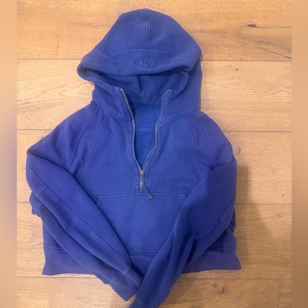 Lululemon scuba hoodie size XS